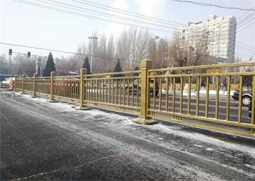 城市道路隔離護欄